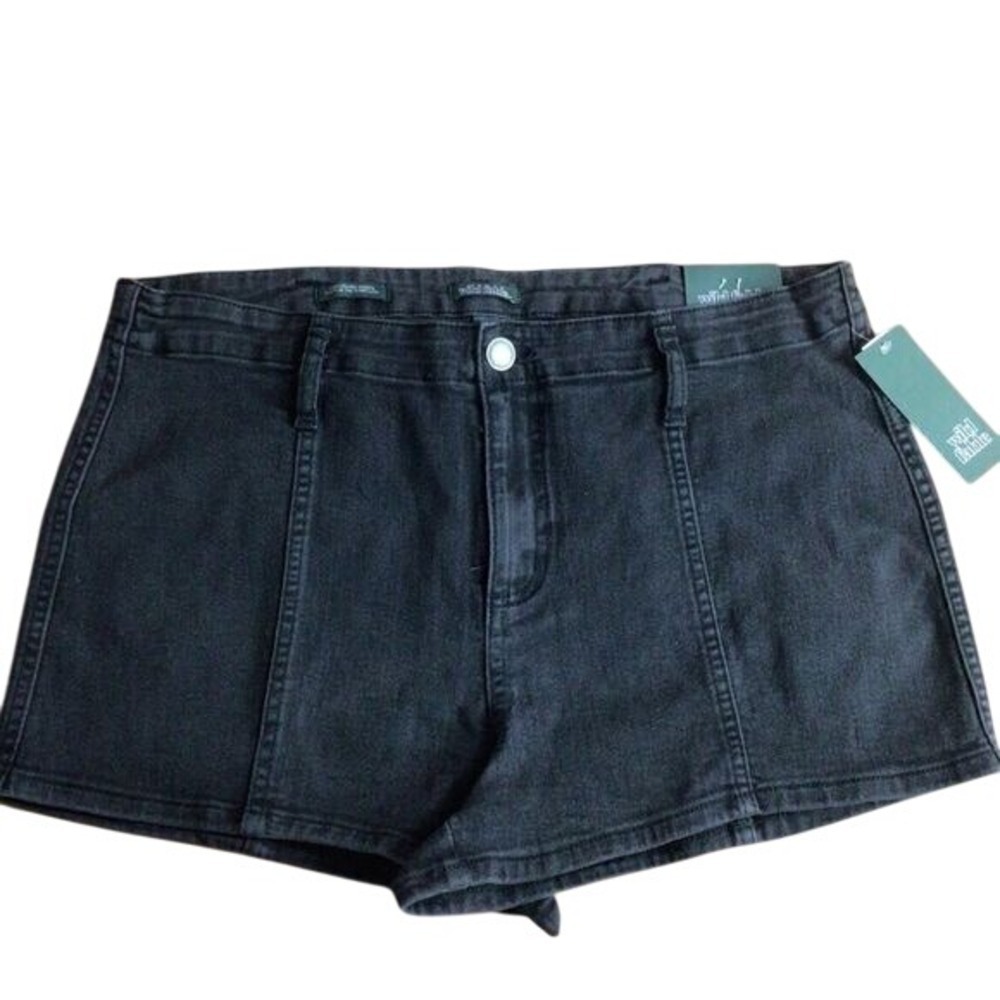 SALE Woman's Wild Fable Black Super High‎ Rise Shorts 12